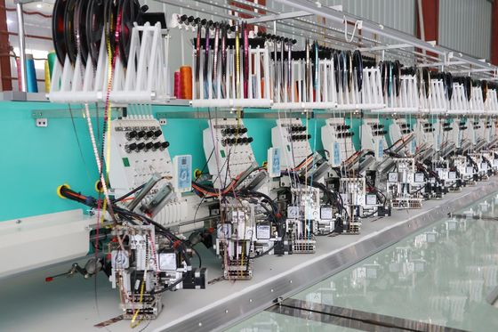 Machine de broderie informatisée professionnelle 12 têtes avec cadre en aluminium