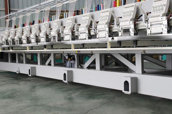 15 Machine de broderie à la tête informatisée 13 langues