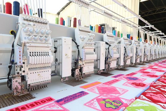 Machine de broderie de serviettes informatisée 15 têtes 13 langues