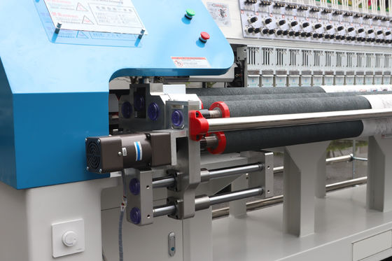 Machine de broderie par ordinateur 22 têtes 3 aiguilles sans attache