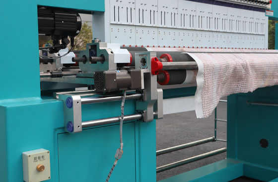 L'ordinateur 44 Aiguilles machine de broderie de couette 22 têtes